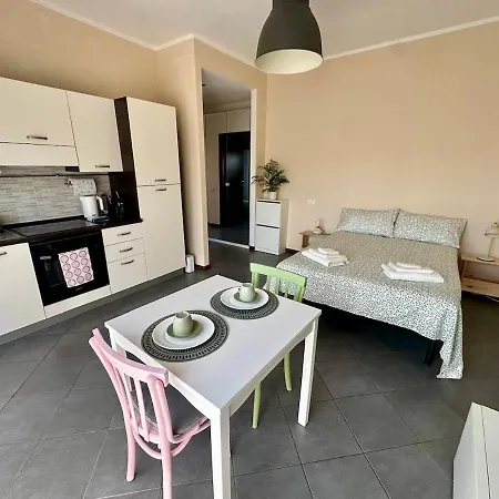 Cozy Navigli Apartament Mediolan